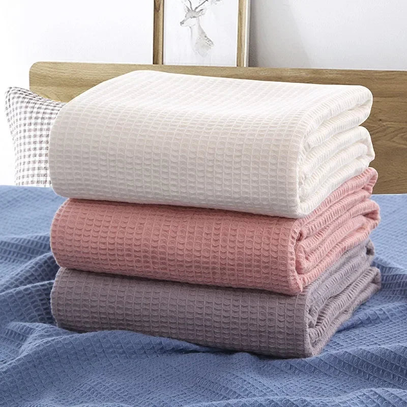 Cotton Beehive Lightweight Breathable Air Conditioning Blanket