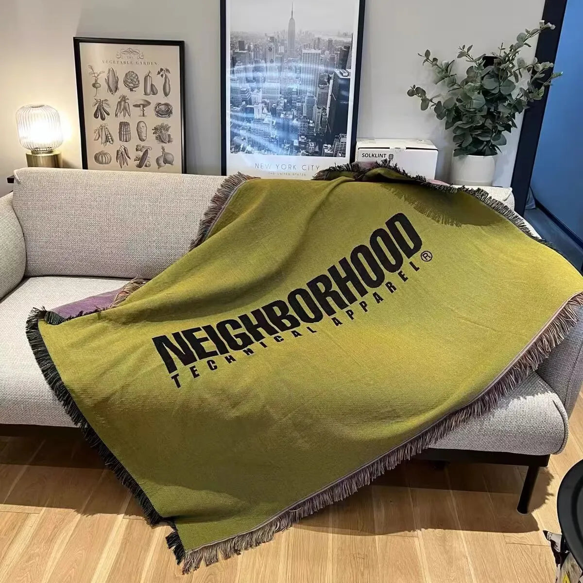 Olive Green Woven Throw Blanket – Modern Letter Design Sofa Throw, Decorative Tapestry Blanket for Couch, Bed, Picnic & Home Decor