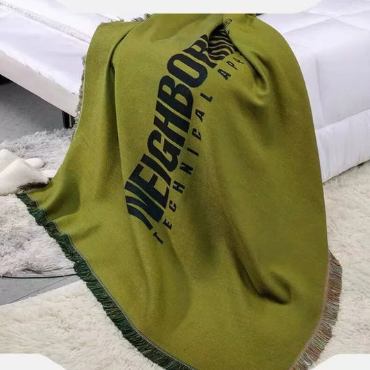 Olive Green Woven Throw Blanket – Modern Letter Design Sofa Throw, Decorative Tapestry Blanket for Couch, Bed, Picnic & Home Decor